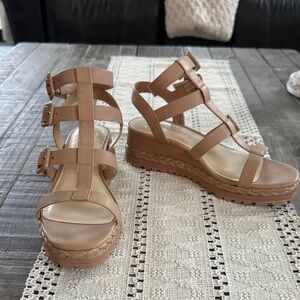 Jessica Simpson Tan Strappy Platform Wedge Sandals